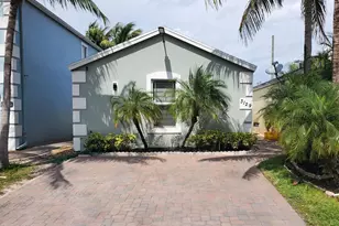 3129 Shelby Way, Palm Springs, FL 33461 - Photo 1