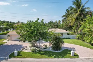 2265 NE 24th St, Lighthouse Point, FL 33064 - Photo 1