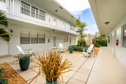 2737 NE 28th Street, Unit #9W, Lighthouse Point, FL 33064 - Photo 1