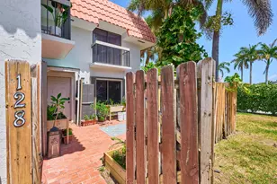 1251 S Federal Hwy, Boca Raton, FL 33432 - Photo 1