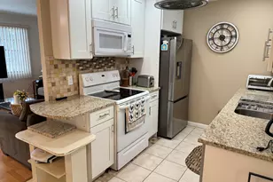 2048 Rexford Unit, Boca Raton, FL 33434 - Photo 1