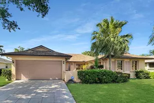 10653 Greentail Dr S Dr S, Boynton Beach, FL 33436 - Photo 1