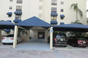 7578 Regency Lake Dr, Boca Raton, FL 33433 - Photo 1