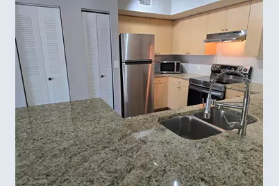 701 Villa Circle, Boynton Beach, FL 33435 - Photo 1