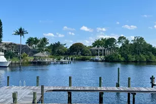 718 SE Essex Dr, Port Saint Lucie, FL 34984 - Photo 1