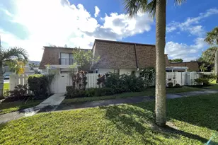 2010 SW 29th 3C Ct Unit, Delray Beach, FL 33445 - Photo 1