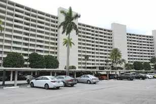 122 Lakeshore Dr, North Palm Beach, FL 33408 - Photo 1