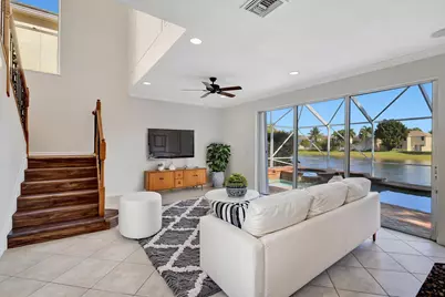 119 Canterbury Place, Royal Palm Beach, FL 33414 - Photo 1