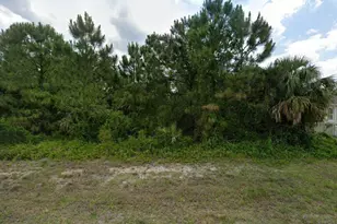 5012 Gramercy Rd, Labelle, FL 33935 - Photo 1
