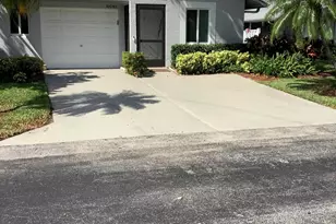 8641 Raintree Ct, Boca Raton, FL 33496 - Photo 1