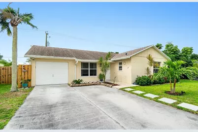 121 Deerfield Drive, Jupiter, FL 33458 - Photo 1