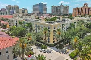 630 S Sapodilla Ave, West Palm Beach, FL 33401 - Photo 1