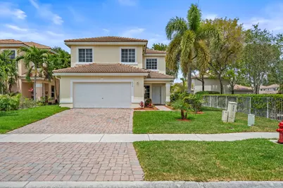 6355 Adriatic Way, West Palm Beach, FL 33413 - Photo 1