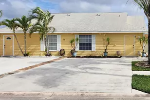 1501 Royal Forest Ct, West Palm Beach, FL 33406 - Photo 1