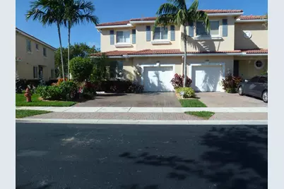 3101 N Evergreen Circle N, Boynton Beach, FL 33426 - Photo 1