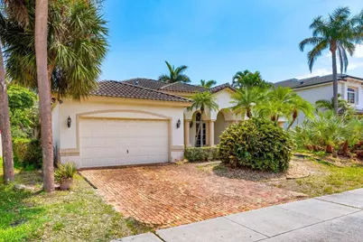 1740 SW 2nd Avenue, Boca Raton, FL 33432 - Photo 1