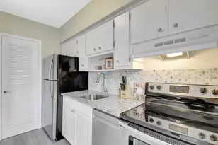 2131 NE 42nd Ct, Lighthouse Point, FL 33064 - Photo 1