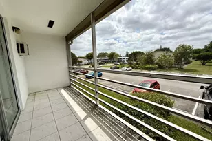 190 Cambridge H, West Palm Beach, FL 33417 - Photo 1