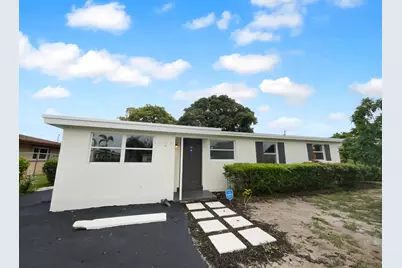 327 NW 11th Avenue, Delray Beach, FL 33444 - Photo 1