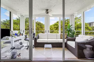 4015 W Palm Aire Dr, Pompano Beach, FL 33069 - Photo 1