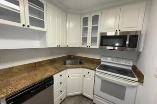 211 Lake Ave, Lake Worth, FL 33460 - Photo 1