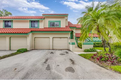 13 Lexington Lane E, Unit #F, Palm Beach Gardens, FL 33418 - Photo 1