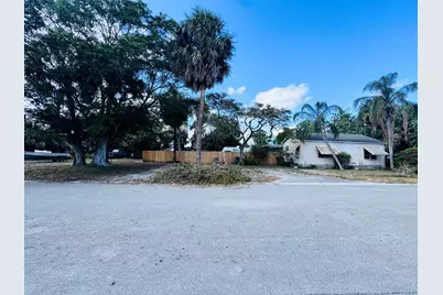 2835 Nokomis Avenue, West Palm Beach, FL 33409 - Photo 1