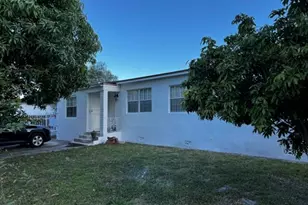 1125 NW 144th St, Miami, FL 33168 - Photo 1