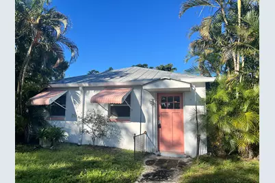 518 NW Stuart Avenue, Stuart, FL 34994 - Photo 1