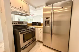 1821 Fairview Villas Dr, Palm Springs, FL 33406 - Photo 1