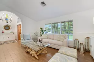 15864 78th Dr, Palm Beach Gardens, FL 33418 - Photo 1