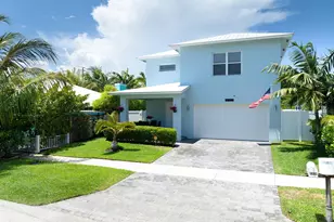 8923 SE Ceres St, Hobe Sound, FL 33455 - Photo 1