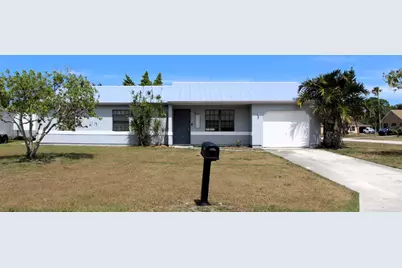 1561 SE Arenson Lane, Port Saint Lucie, FL 34952 - Photo 1