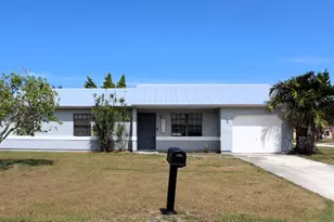 1561 SE Arenson Ln, Port Saint Lucie, FL 34952 - Photo 1