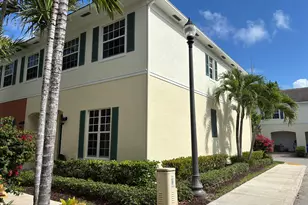 275 SW 7th Ct, Pompano Beach, FL 33060 - Photo 1