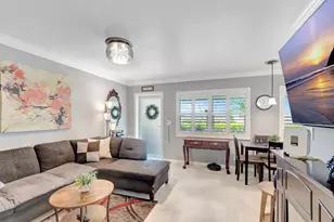 722 Ridge Rd, Lantana, FL 33462 - Photo 1