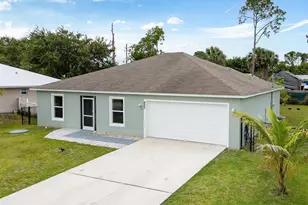 482 NW Fairfax Ave, Port Saint Lucie, FL 34983 - Photo 1