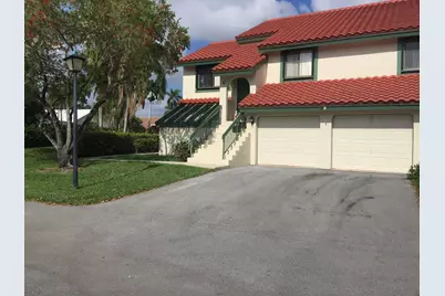 22 Lexington Lane W, Unit #E, Palm Beach Gardens, FL 33418 - Photo 1