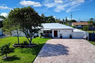 6585 Osborne Dr, Lake Worth, FL 33462 - Photo 1