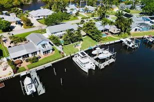 691 SW Pine Tree Ln, Palm City, FL 34990 - Photo 1