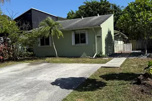 4565 NW 3rd Dr, Delray Beach, FL 33445 - Photo 1