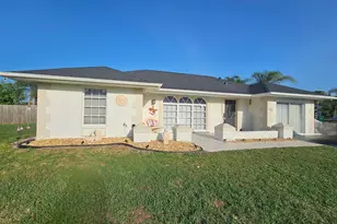 333 NE Surrey St, Port Saint Lucie, FL 34983 - Photo 1