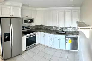 3026 Lincoln B, Boca Raton, FL 33434 - Photo 1