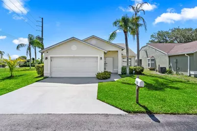 64 Paxford Lane, Boynton Beach, FL 33426 - Photo 1
