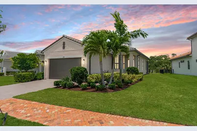 186 SE Via Tirso, Port Saint Lucie, FL 34952 - Photo 1