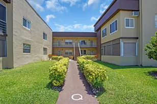 810 Burgundy Unit, Delray Beach, FL 33484 - Photo 1