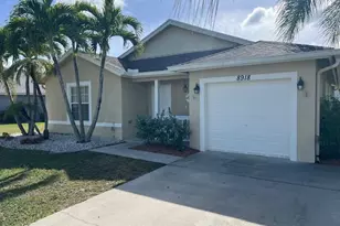 8918 SW Caprice Cir, Stuart, FL 34997 - Photo 1