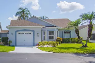 470 NW Gibraltar Ct, Port Saint Lucie, FL 34986 - Photo 1