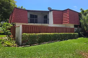 3909 Victoria Dr, West Palm Beach, FL 33406 - Photo 1