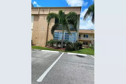 512 Burgundy K, Delray Beach, FL 33484 - Photo 1
